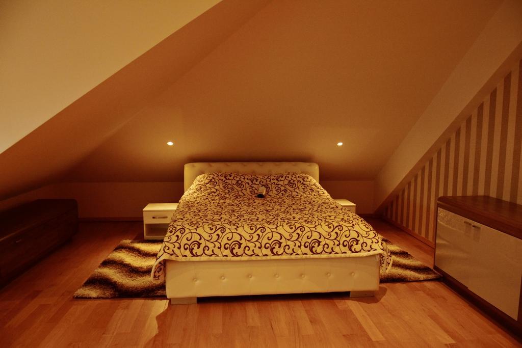 Bed and Breakfast Klub Satelit Златибор Экстерьер фото
